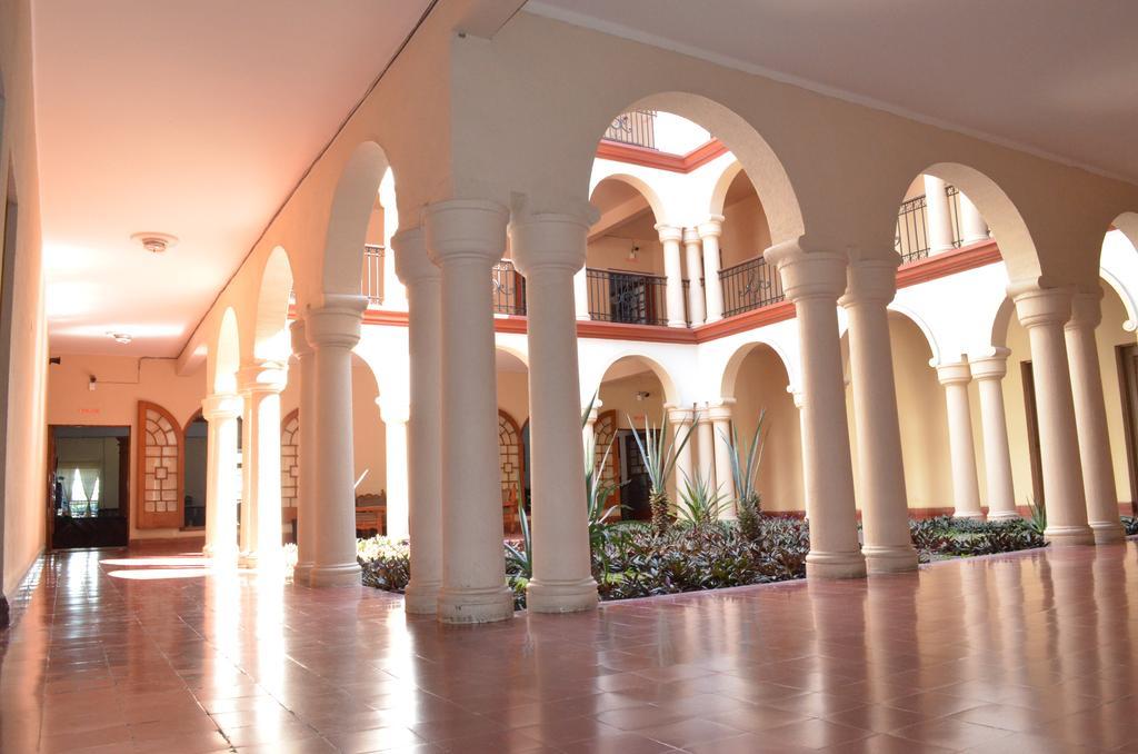 Hotel Los Monteros Ciudad Victoria Dış mekan fotoğraf